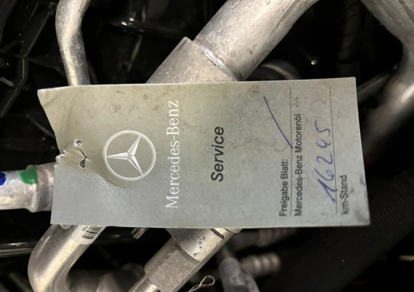 Mercedes-Benz GLC cena 89900 przebieg: 36900, rok produkcji 2020 z Rychwał małe 352